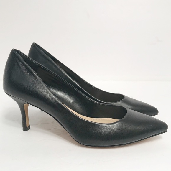 Vince Camuto Shoes - Vince Camino • Women’s Black Leather Heels Sz 6.5